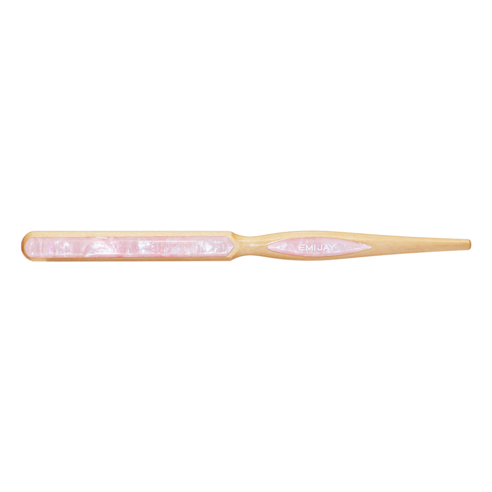 StylingBrushinpinksugar